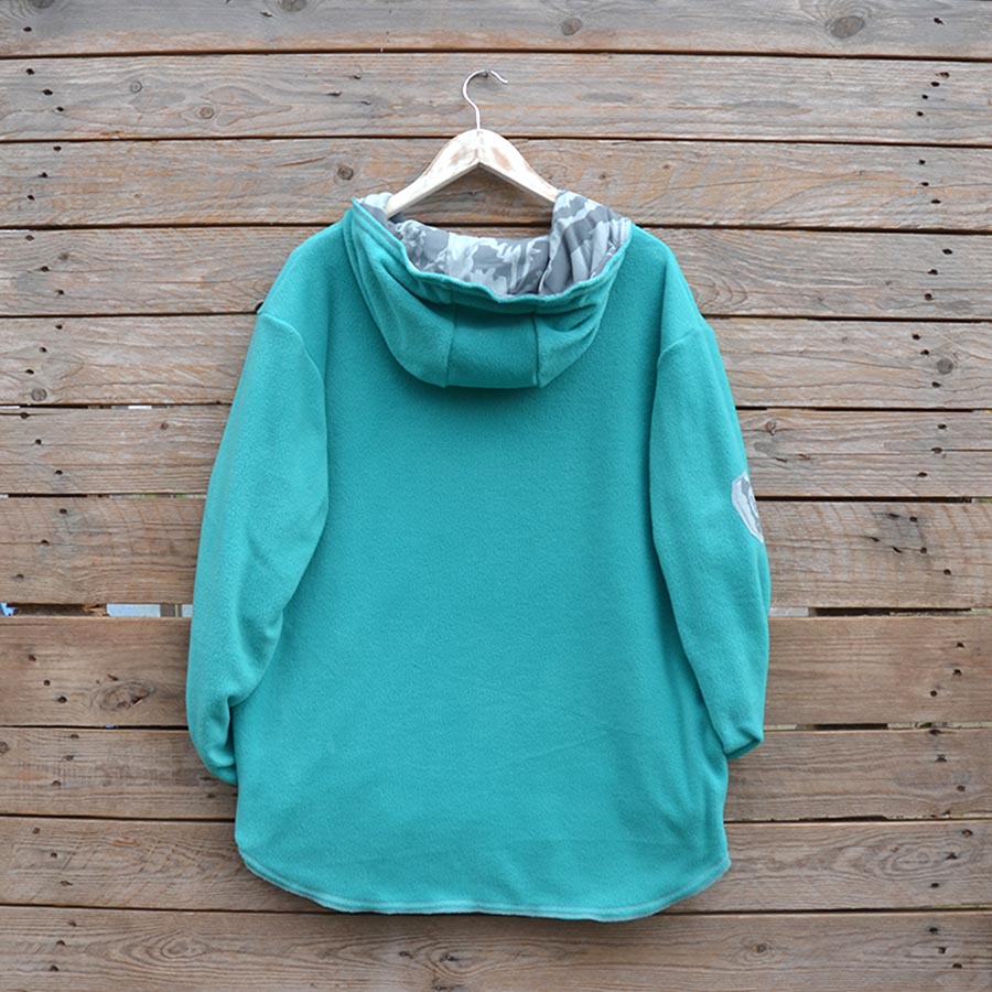 Back fleece Men's reversible hoody size large in jade and grey