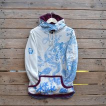 Size 12 women's reversible hoody in plum/natural