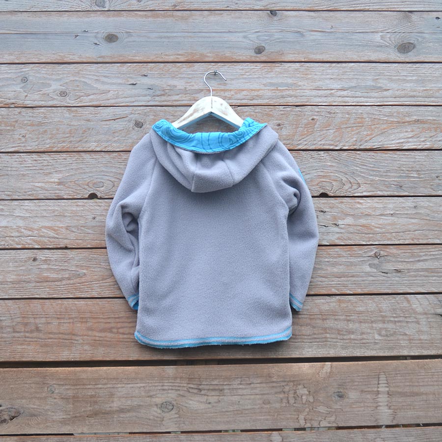 Fleece back Kid's reversible hoody in light grey/turquoise
