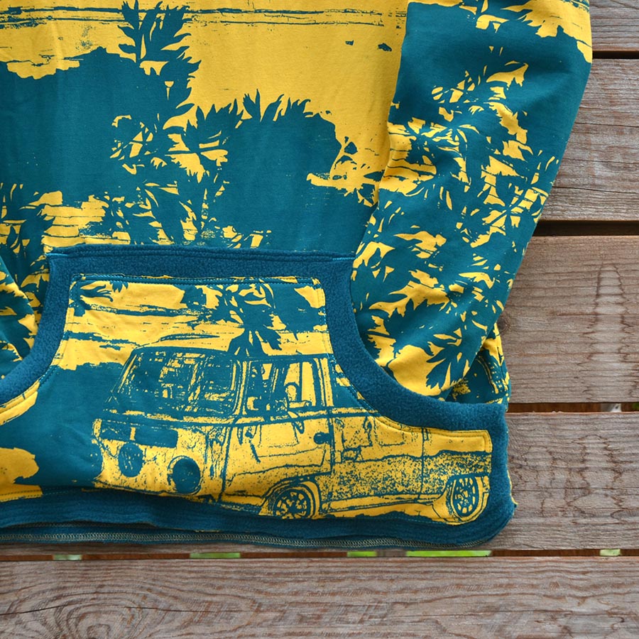Jersey close up Women's reversible in teal/amber
