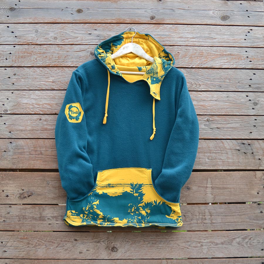 Fleece front Women's reversible in teal/amber