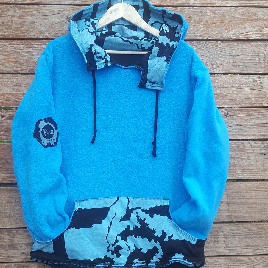 Turquoise-black Men's reversible hoody in turquoise/black
